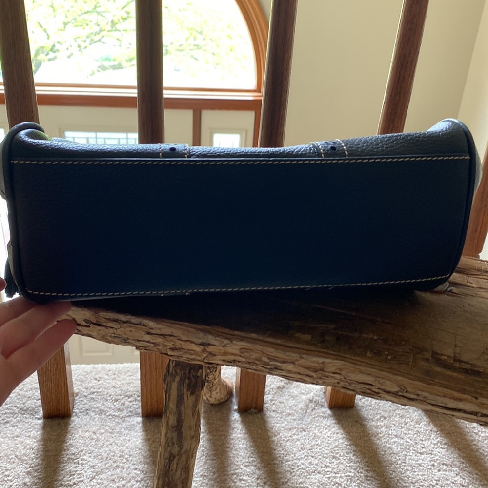 Dooney & Bourke leather purse - Picture 7 of 9